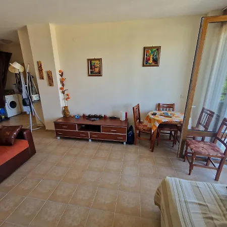 Dream Holiday, Ravda, C32, Frontline Complex Apartment